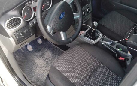 Ford Focus II рестайлинг, 2010 год, 650 000 рублей, 3 фотография