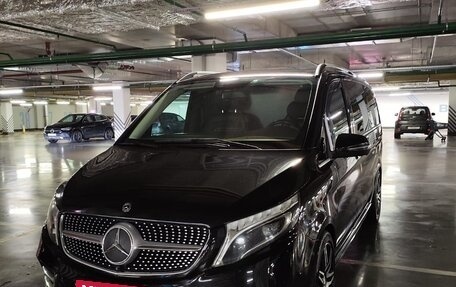 Mercedes-Benz V-Класс, 2021 год, 8 900 000 рублей, 4 фотография