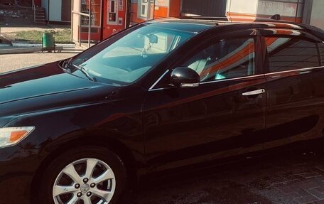 Toyota Camry, 2010 год, 1 750 000 рублей, 2 фотография