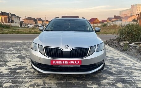 Skoda Octavia, 2018 год, 1 850 000 рублей, 2 фотография