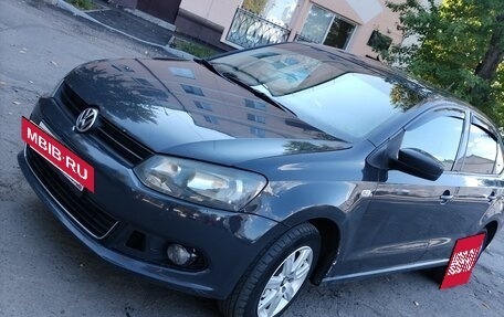 Volkswagen Polo VI (EU Market), 2010 год, 450 000 рублей, 3 фотография