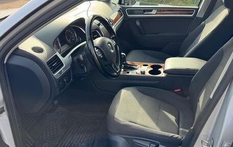 Volkswagen Touareg III, 2011 год, 1 699 000 рублей, 17 фотография