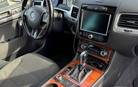 Volkswagen Touareg III, 2011 год, 1 699 000 рублей, 20 фотография
