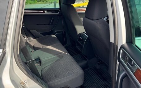Volkswagen Touareg III, 2011 год, 1 699 000 рублей, 30 фотография