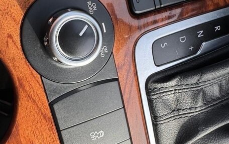 Volkswagen Touareg III, 2011 год, 1 699 000 рублей, 26 фотография