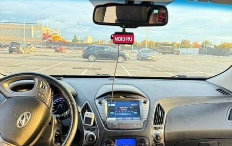 Hyundai ix35 I рестайлинг, 2013 год, 1 250 000 рублей, 10 фотография
