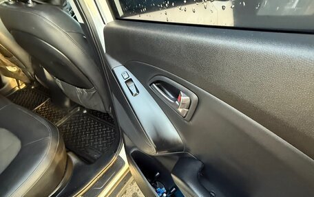 Hyundai ix35 I рестайлинг, 2013 год, 1 250 000 рублей, 18 фотография