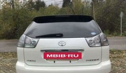 Toyota Harrier, 2012 год, 1 800 000 рублей, 1 фотография