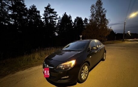 Opel Astra J, 2014 год, 1 100 000 рублей, 4 фотография