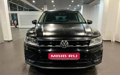 Volkswagen Tiguan II, 2018 год, 2 140 000 рублей, 8 фотография
