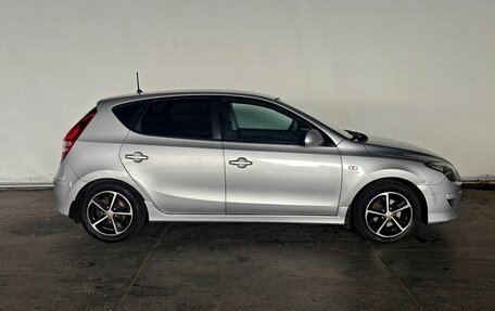 Hyundai i30 I, 2010 год, 850 000 рублей, 7 фотография
