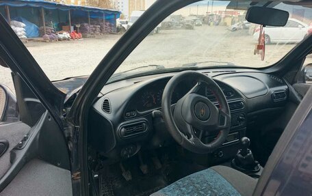 Chevrolet Niva I рестайлинг, 2005 год, 285 000 рублей, 20 фотография