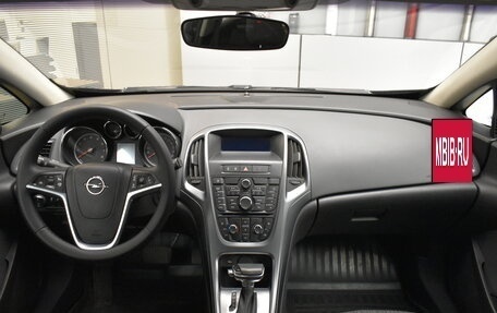 Opel Astra J, 2012 год, 730 000 рублей, 9 фотография