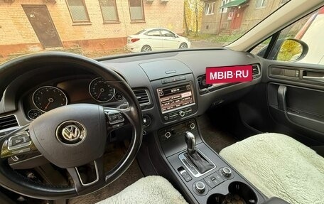 Volkswagen Touareg III, 2012 год, 1 995 000 рублей, 9 фотография