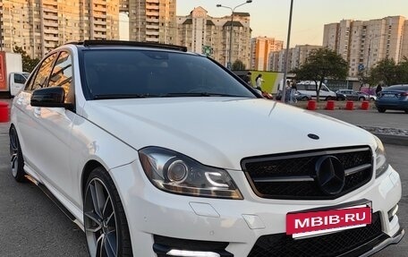 Mercedes-Benz C-Класс, 2012 год, 2 000 000 рублей, 2 фотография