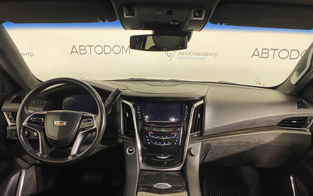 Cadillac Escalade IV, 2016 год, 3 990 000 рублей, 9 фотография