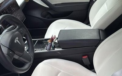 Tesla Model 3 I, 2019 год, 1 600 000 рублей, 1 фотография