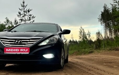 Hyundai Sonata VI, 2011 год, 1 050 000 рублей, 6 фотография