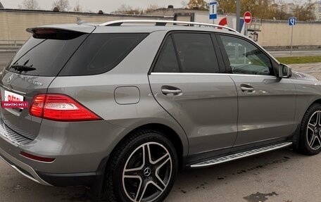 Mercedes-Benz M-Класс, 2013 год, 3 000 000 рублей, 4 фотография