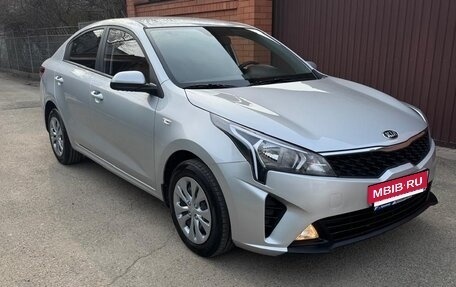 KIA Rio IV, 2020 год, 1 670 000 рублей, 3 фотография