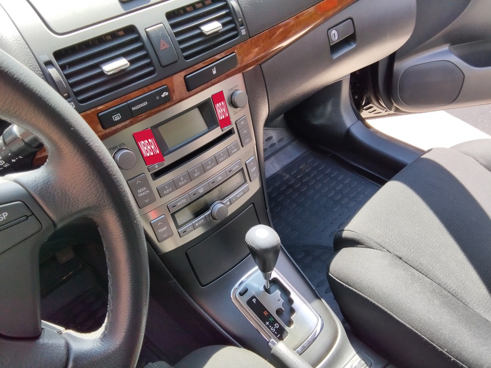 Toyota Avensis II рестайлинг, 2008 год, 1 390 000 рублей, 4 фотография