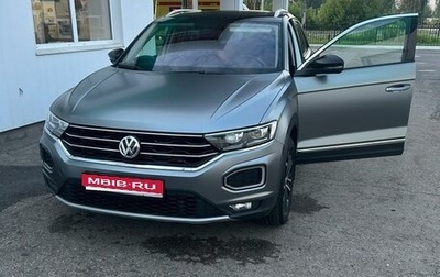 Volkswagen T-Roc I, 2019 год, 2 350 000 рублей, 1 фотография