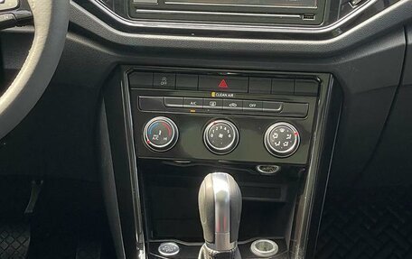 Volkswagen T-Roc I, 2019 год, 2 350 000 рублей, 4 фотография