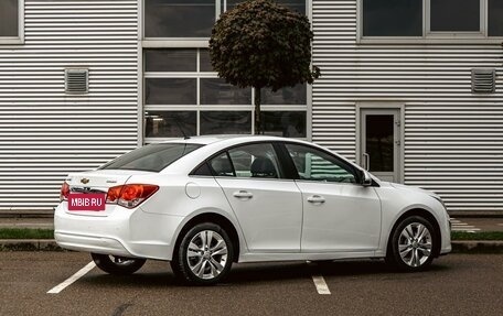 Chevrolet Cruze II, 2014 год, 825 000 рублей, 6 фотография