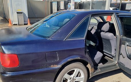 Audi A6, 1995 год, 350 000 рублей, 14 фотография