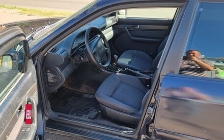 Audi A6, 1995 год, 350 000 рублей, 18 фотография
