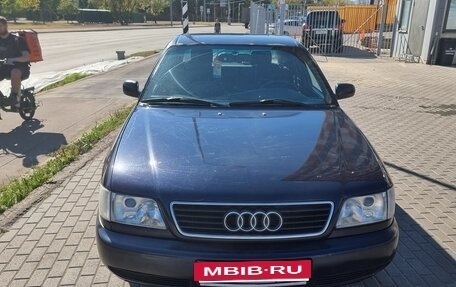 Audi A6, 1995 год, 350 000 рублей, 23 фотография