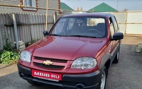 Chevrolet Niva I рестайлинг, 2013 год, 550 000 рублей, 9 фотография