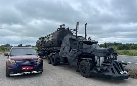 Ford Explorer VI, 2013 год, 1 900 000 рублей, 1 фотография