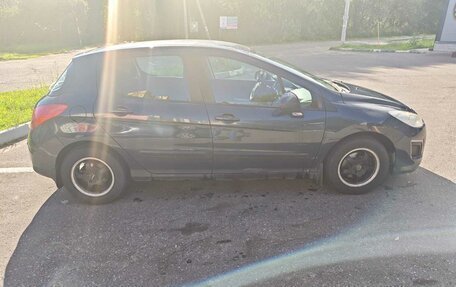 Peugeot 308 II, 2011 год, 490 000 рублей, 4 фотография