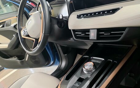 Haval Jolion, 2022 год, 1 690 000 рублей, 13 фотография