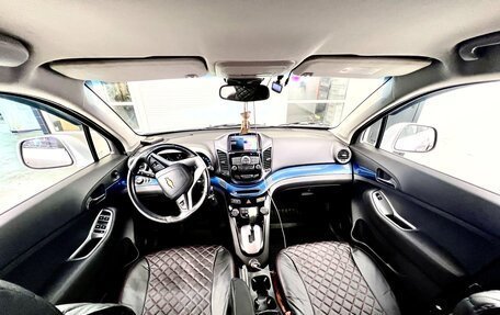 Chevrolet Orlando I, 2013 год, 1 290 000 рублей, 8 фотография