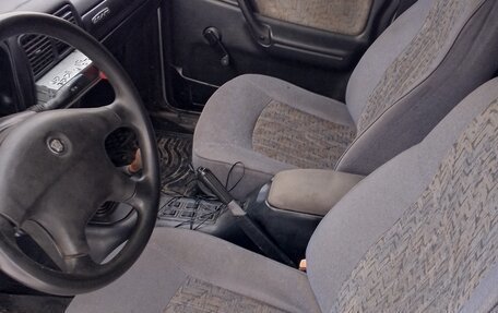 ГАЗ 31105 «Волга», 2004 год, 280 000 рублей, 8 фотография