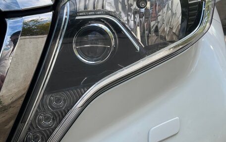 Toyota Land Cruiser Prado 150 рестайлинг 2, 2014 год, 3 950 000 рублей, 11 фотография