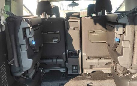 Nissan Serena IV, 2016 год, 1 950 000 рублей, 37 фотография
