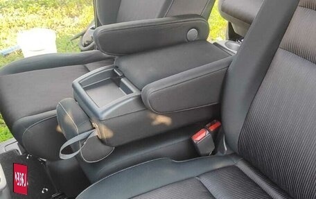 Nissan Serena IV, 2016 год, 1 950 000 рублей, 30 фотография