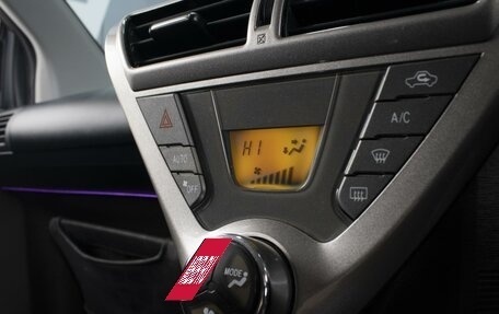 Toyota iQ, 2009 год, 870 000 рублей, 11 фотография