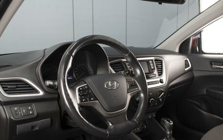 Hyundai Solaris II рестайлинг, 2018 год, 1 400 000 рублей, 13 фотография