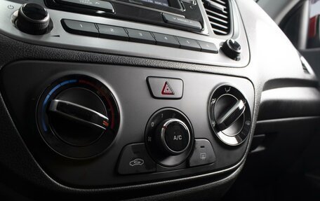 Hyundai Solaris II рестайлинг, 2018 год, 1 400 000 рублей, 16 фотография
