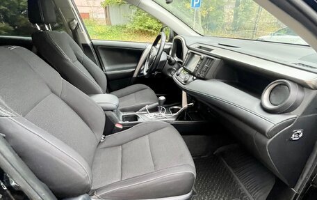 Toyota RAV4, 2017 год, 1 920 000 рублей, 20 фотография