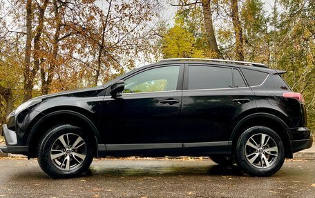 Toyota RAV4, 2017 год, 1 920 000 рублей, 29 фотография