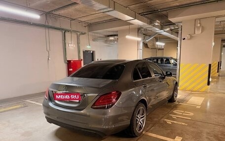 Mercedes-Benz C-Класс, 2018 год, 1 900 000 рублей, 5 фотография