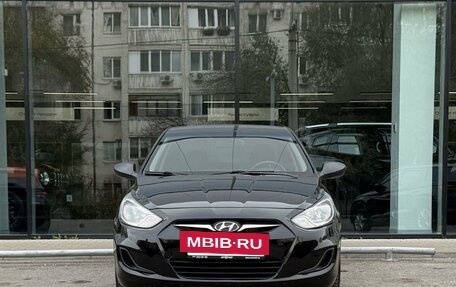 Hyundai Solaris II рестайлинг, 2012 год, 724 000 рублей, 2 фотография