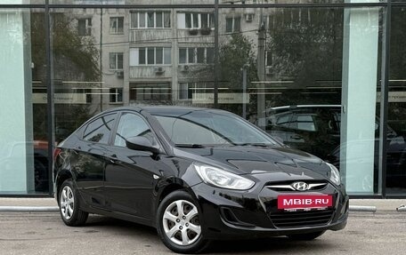 Hyundai Solaris II рестайлинг, 2012 год, 724 000 рублей, 3 фотография