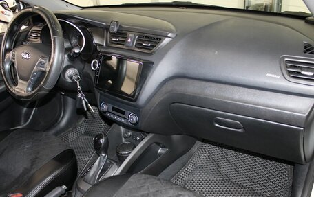 KIA Rio III рестайлинг, 2016 год, 865 000 рублей, 11 фотография