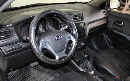 KIA Rio III рестайлинг, 2016 год, 865 000 рублей, 7 фотография